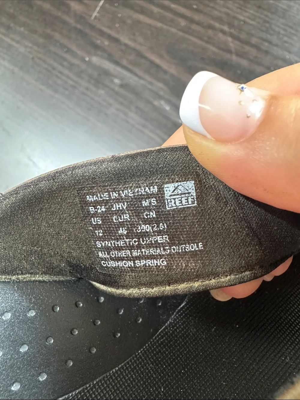 Reef Men’s Brown Leather Thong Sandals with Black Footbed